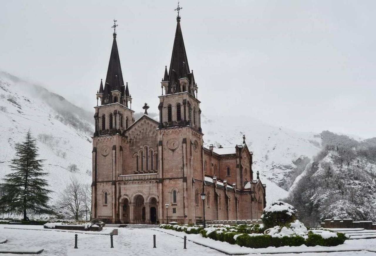 Casa Rural Priena Covadonga Exteriör bild